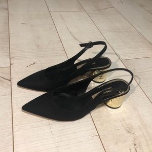 Zara pumps with golden heels